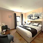 D'hotes Les Etoiles Bed & Breakfast